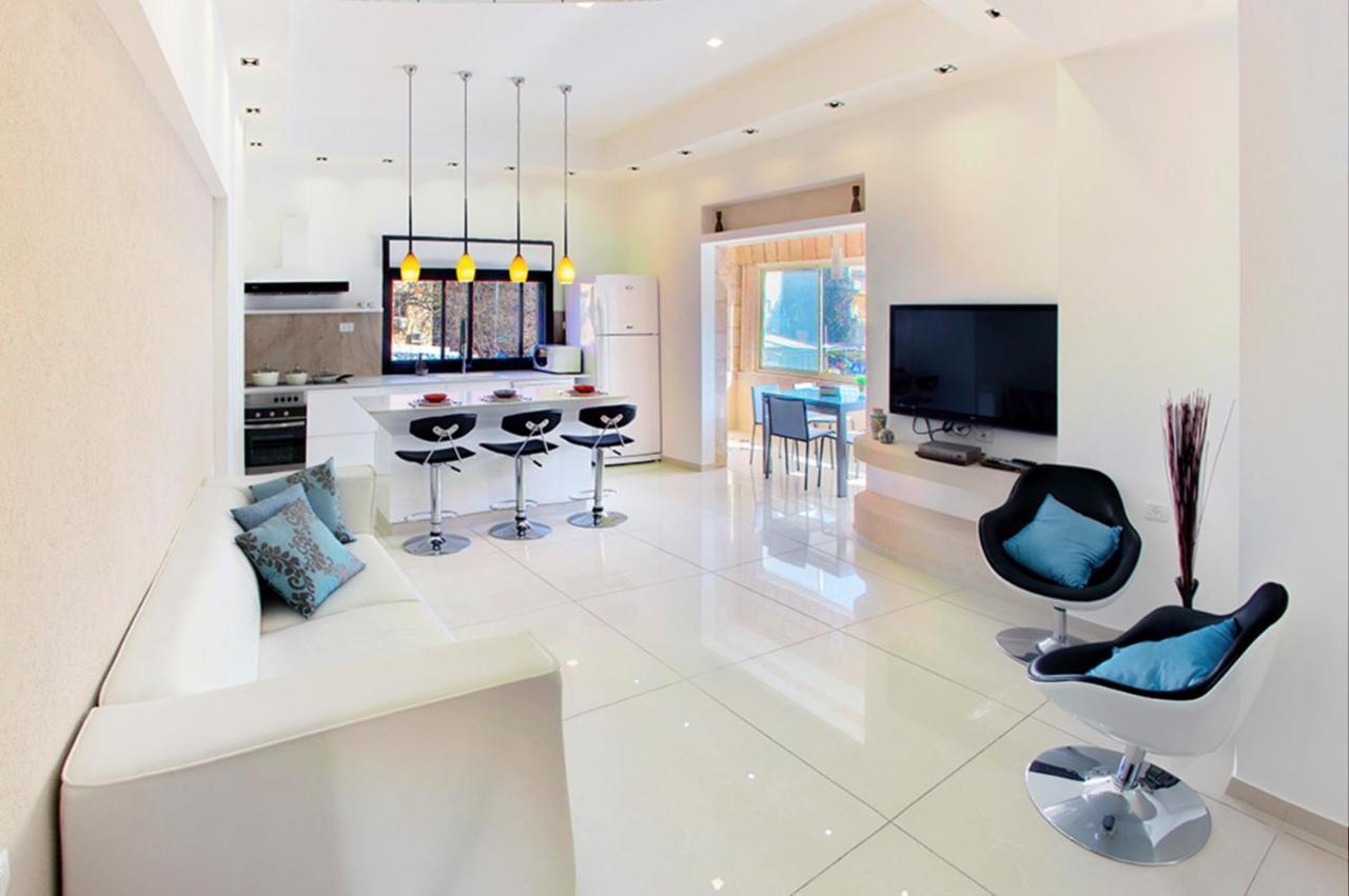 Luxury Apartment In The Heart Of The German Colony القدس المظهر الخارجي الصورة
