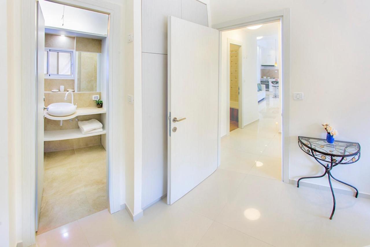 Luxury Apartment In The Heart Of The German Colony القدس المظهر الخارجي الصورة